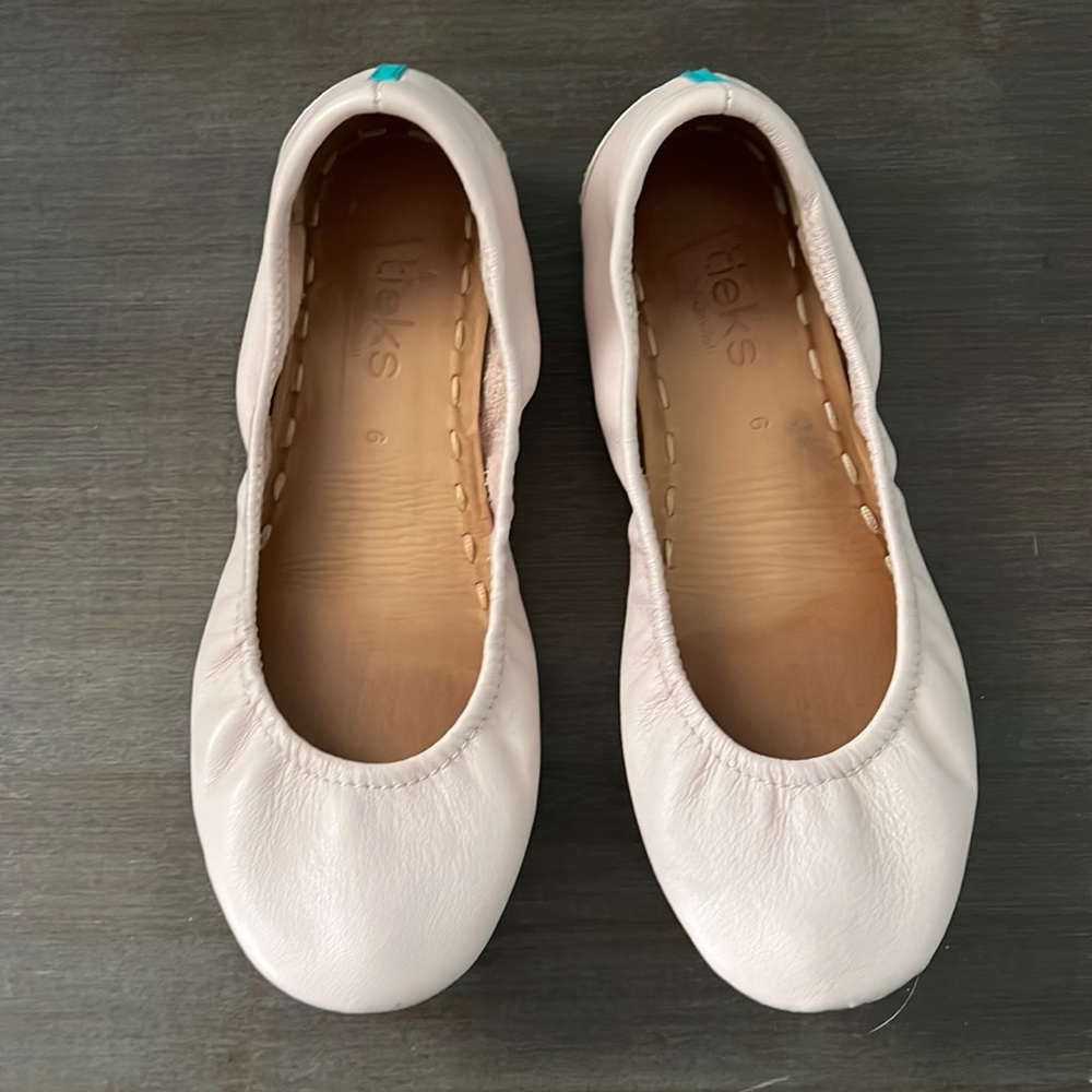 Tieks size 6 ballet pink